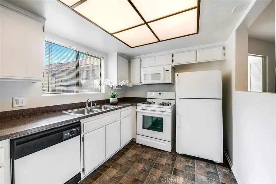 225 N Rose Street #307, Burbank, CA 91505 - #3