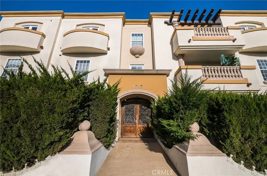 4832 Whitsett Avenue #305, Valley Village, CA 91607 - #3