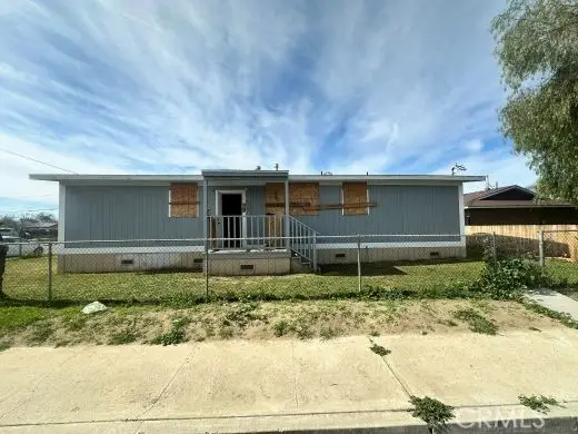 102 Northrup, Bakersfield, CA 93307 - #1