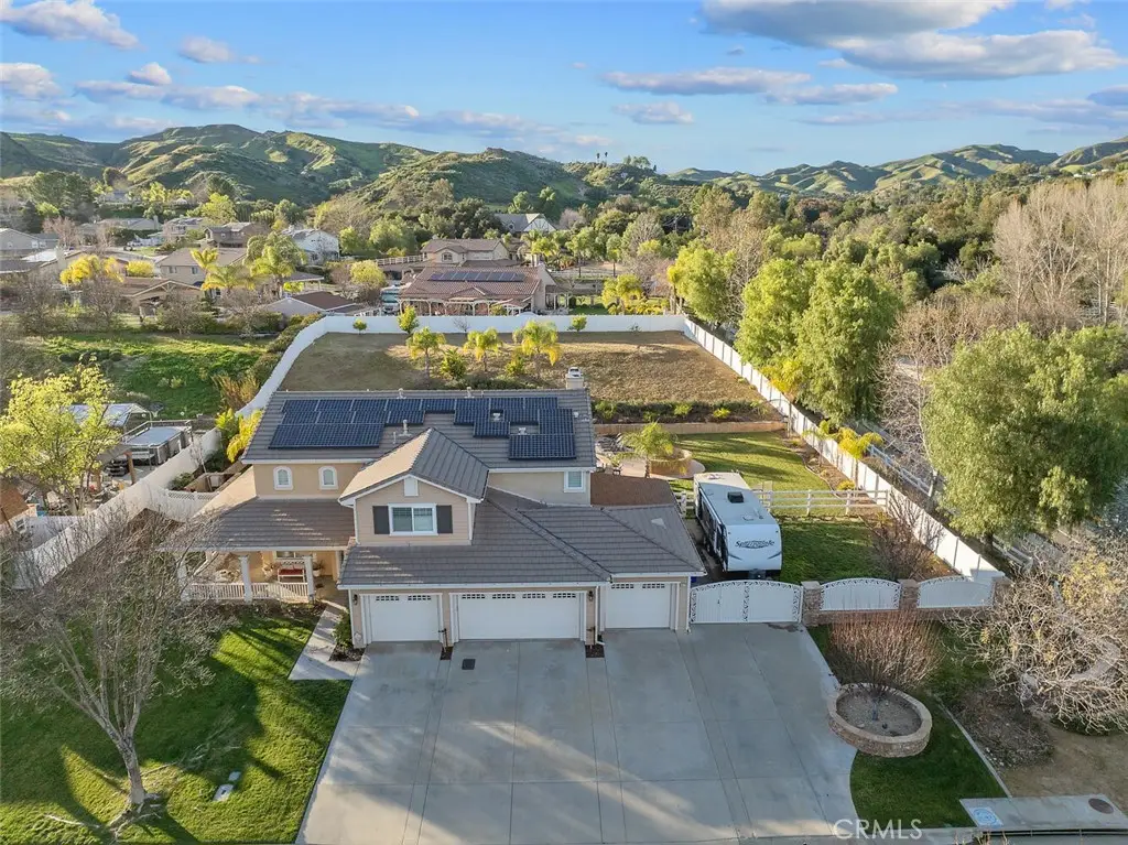 30177 Sagecrest Way, Castaic, CA 91384 - #1