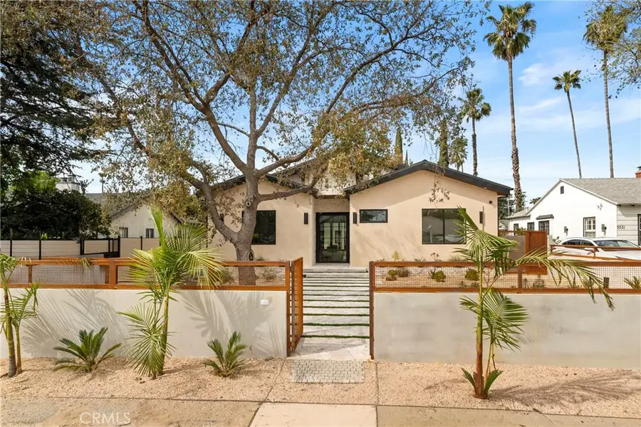 5525 Carpenter Avenue, Valley Village, CA 91607 - #3
