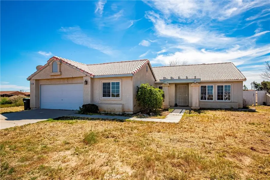 9020 Redwood, California City, CA 93505 - #2