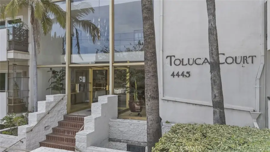 4445 Cartwright Avenue #106, Toluca Lake, CA 91602 - #3