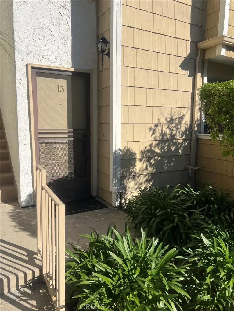 18408 Hatteras #13, Tarzana, CA 91356 - #1