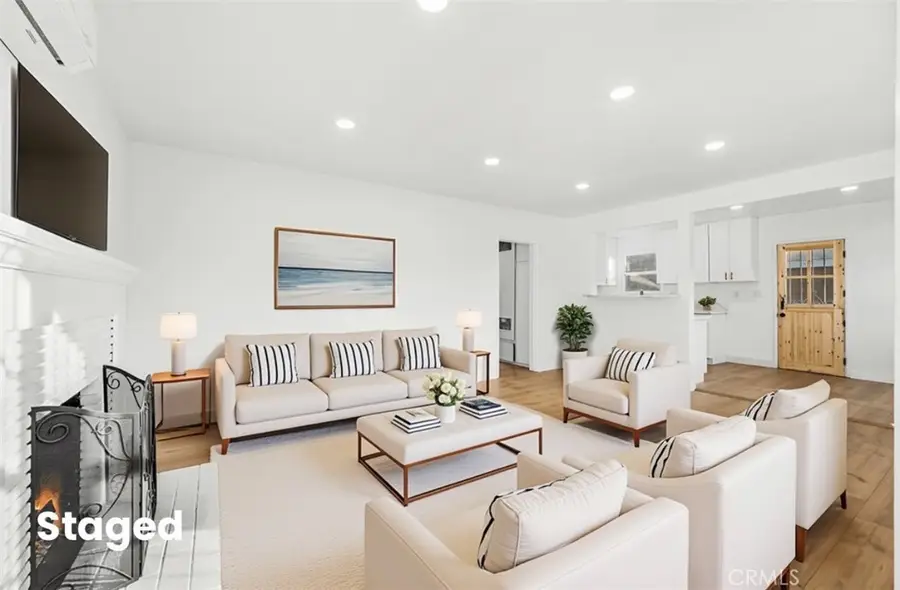 15320 Bledsoe, Sylmar, CA 91342 - #3