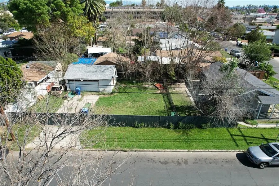 22057 Wyandotte, Canoga Park, CA 91303 - #3