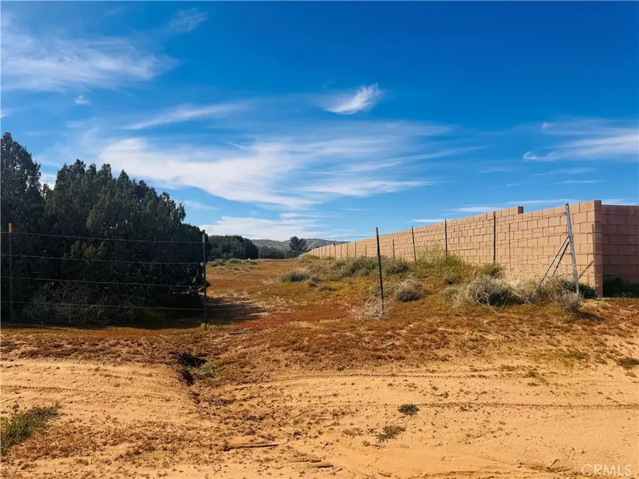 22 West Ave O8 W, Palmdale, CA 93551 - #3