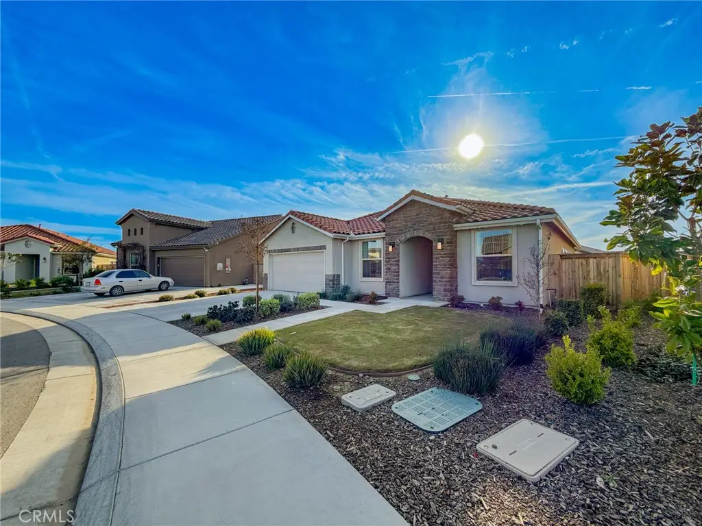 3317 Whispering Brk Lane, Shafter, CA 93263 - #1