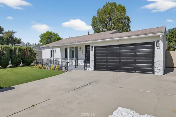 17007 Bassett Street, Van Nuys, CA 91406