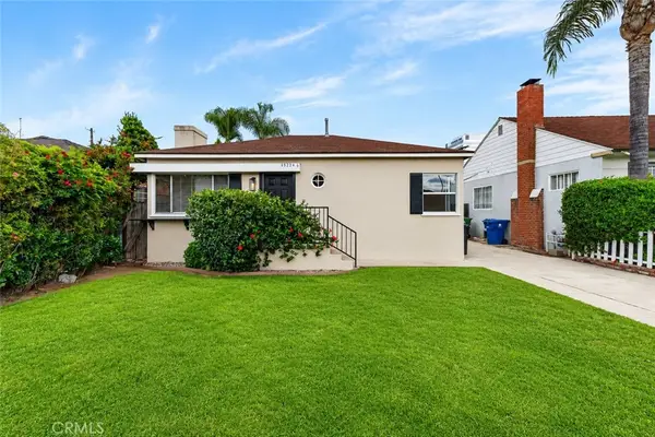 15224 La Maida, Sherman Oaks, CA 91403