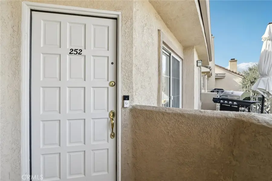 23605 Del Monte #252, Valencia, CA 91355 - #3