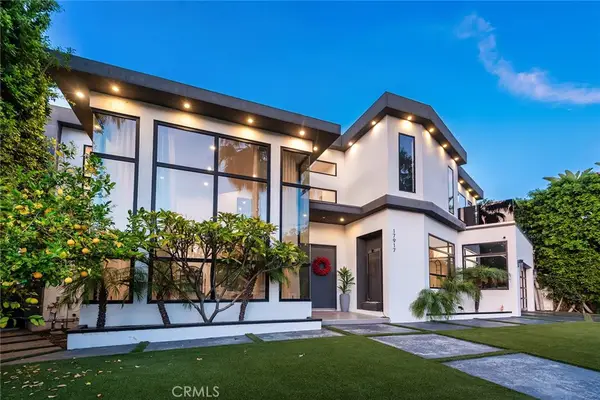 17917 Valley Vista Boulevard, Encino, CA 91316