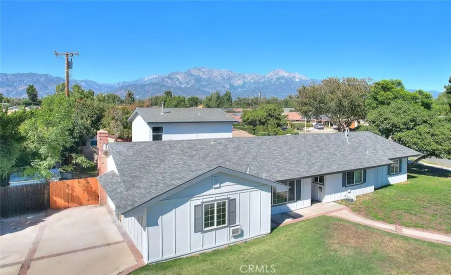 340 W Caroline Street, Ontario, CA 91762 - #3