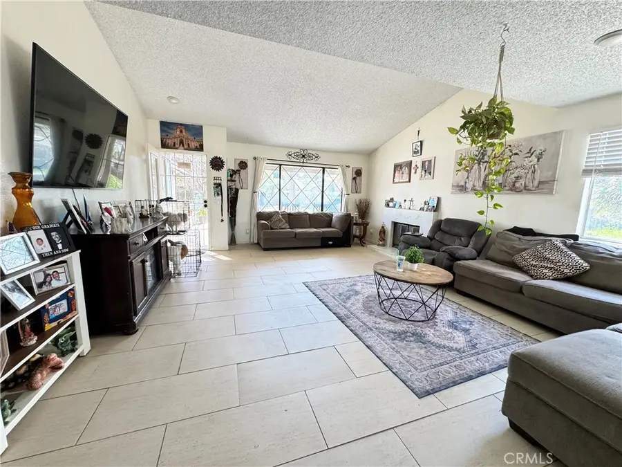 2725 Jojoba Ter, Palmdale, CA 93550 - #3