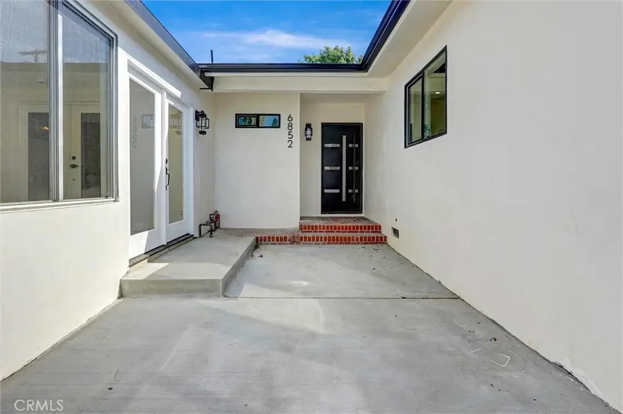 6852 6854 Atoll, North Hollywood, CA 91605 - #2