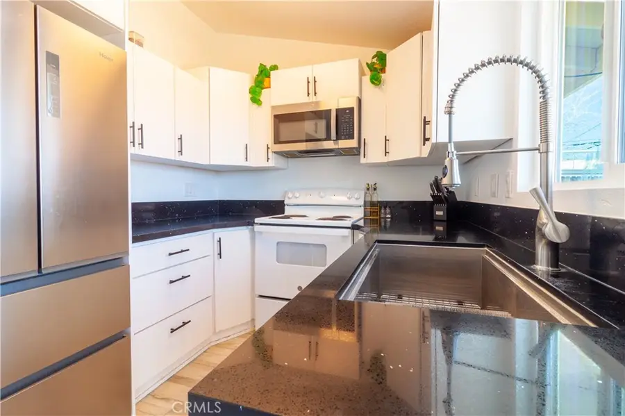 9007 Columbine, California City, CA 93505 - #2