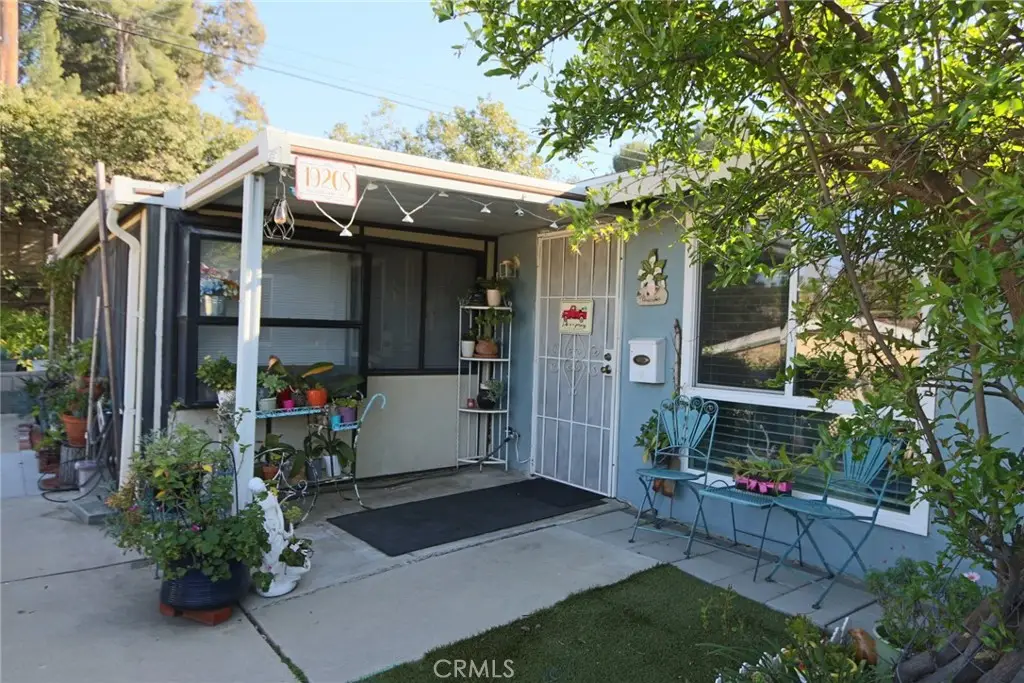 19208 Avenue Of The Oaks #J, Newhall, CA 91321 - #1