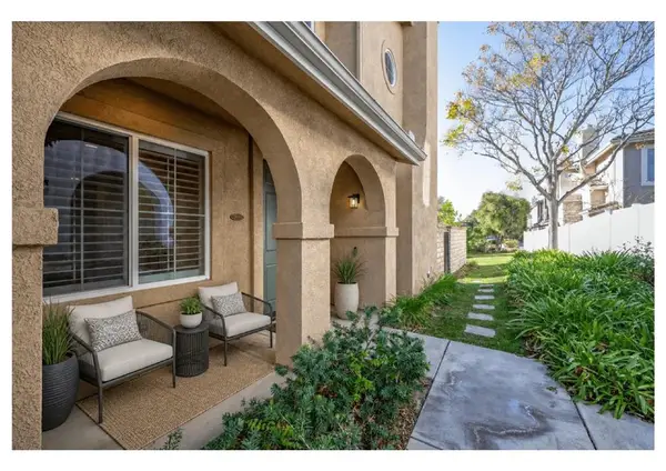 27933 Sirani Court, Valencia, CA 91355