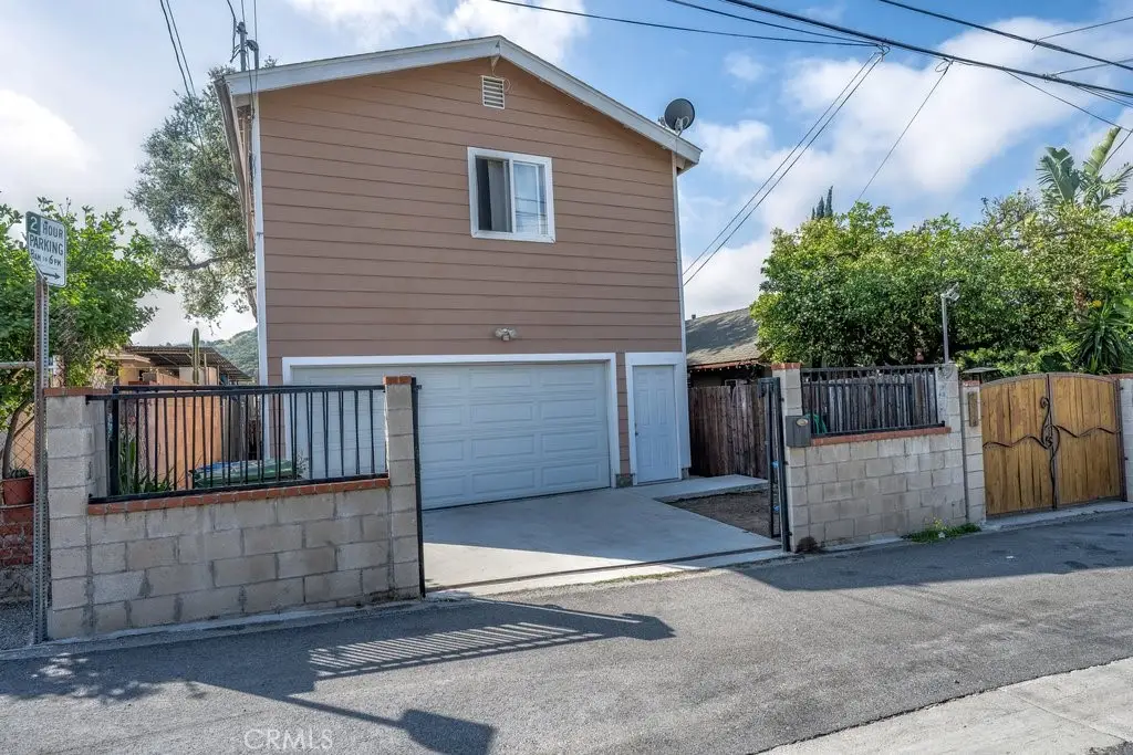 6834 Quinton Lane, Tujunga, CA 91042 - #1