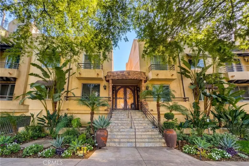 4128 Whitsett #101, Studio City, CA 91604 - #1