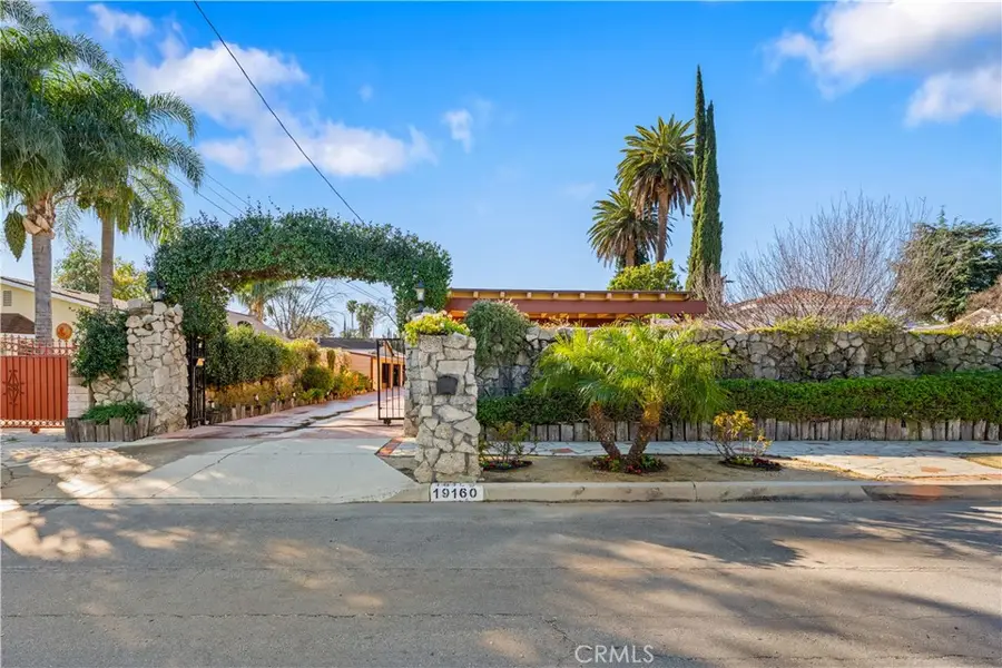 19160 Ingomar Street, Reseda, CA 91335 - #2