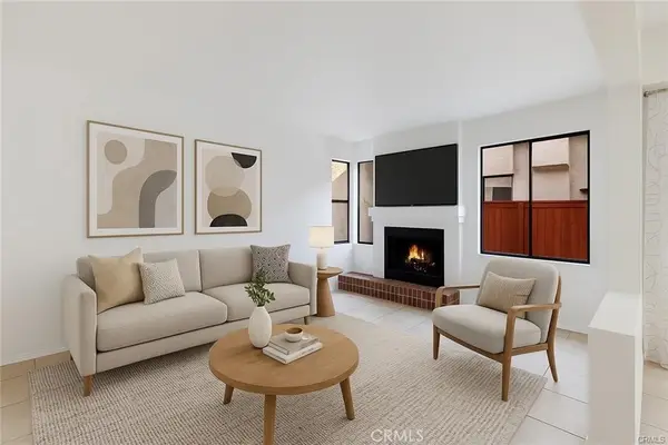 7211 Cozycroft #19, Winnetka, CA 91306