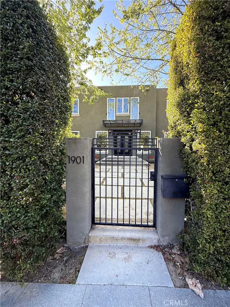 1901 N Catalina, Los Angeles, CA 90027 - #1