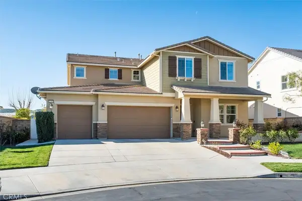 22384 Riverstream Court, Saugus, CA 91350