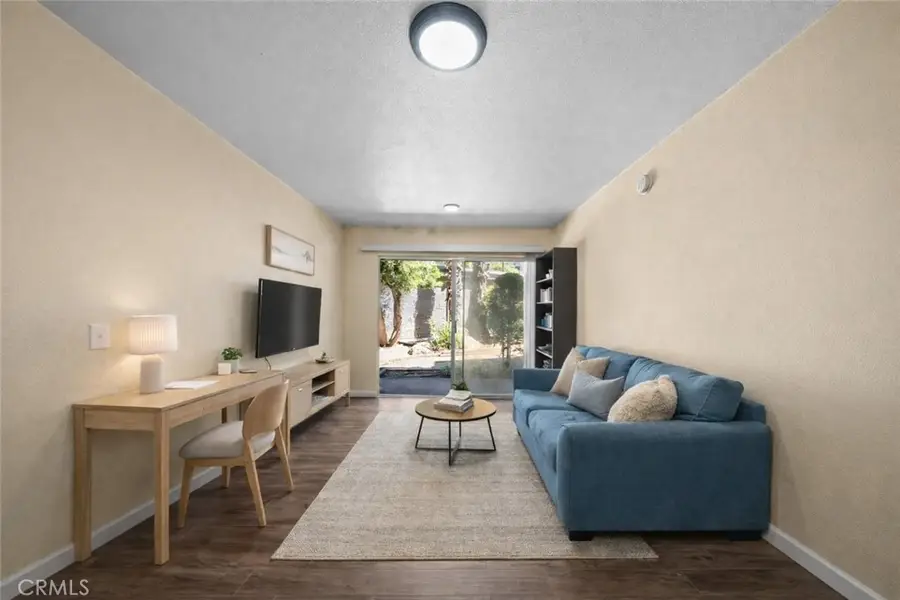 1517 E Garfield #40, Glendale, CA 91205 - #3