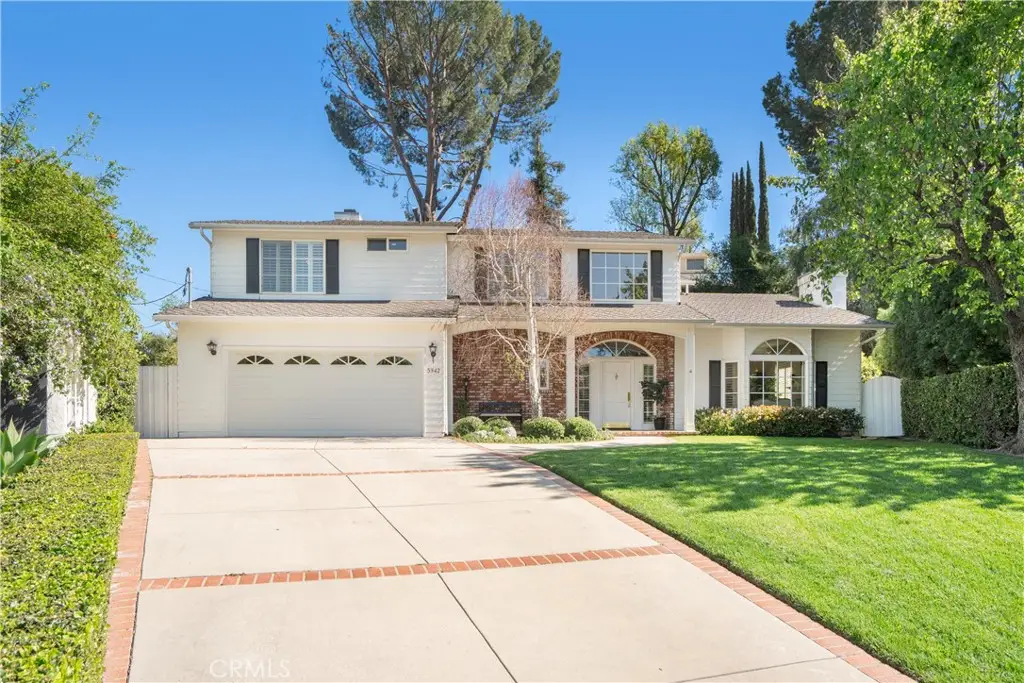 5942 Salamea Avenue, Woodland Hills, CA 91367 - #1