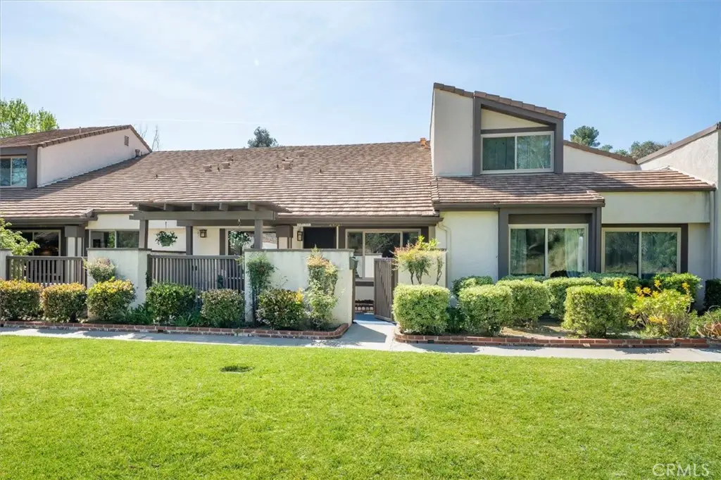 24785 Sand Wedge, Valencia, CA 91355 - #1