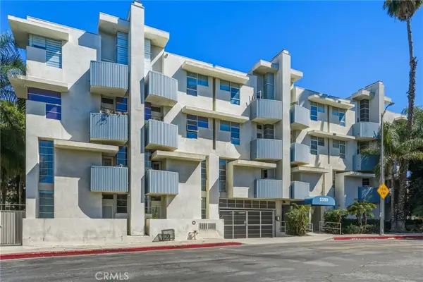 5350 White Oak Avenue #212, Encino, CA 91316