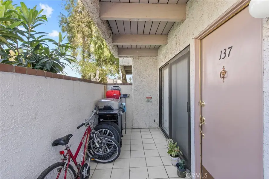 25019 Peachland Avenue #137, Newhall, CA 91321 - #2