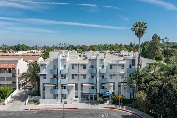 5350 White Oak #413, Encino, CA 91316