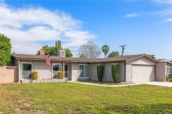 22943 Cantlay Street, West Hills, CA 91307
