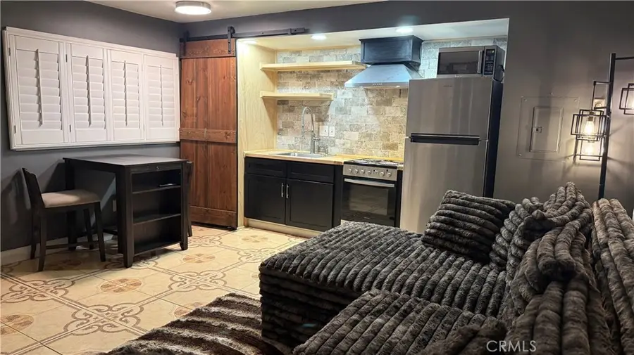 7904 Laurel Canyon #12, North Hollywood, CA 91605 - #3