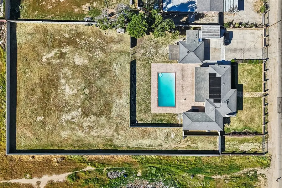 38465 12th Street E, Palmdale, CA 93550 - #3