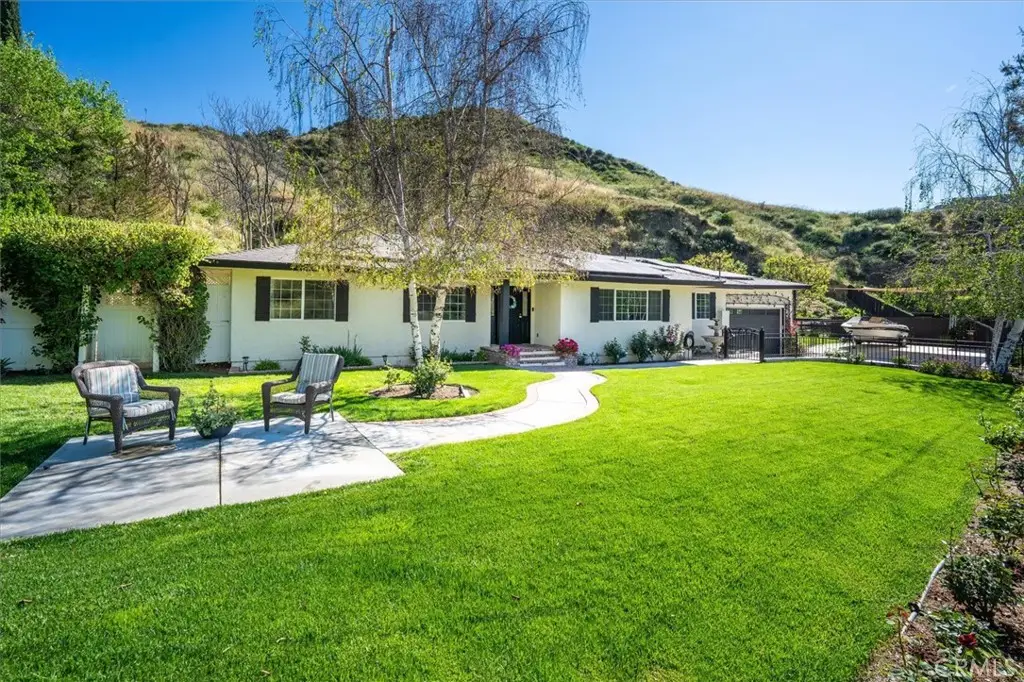 28838 Lincoln, Castaic, CA 91384 - #1