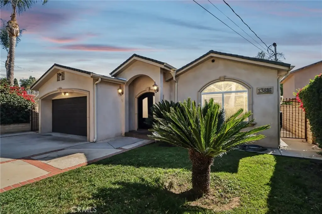 13816 Bessemer Street, Van Nuys, CA 91401 - #1