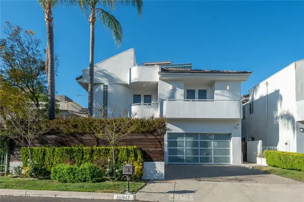 16007 Dickens, Encino, CA 91436