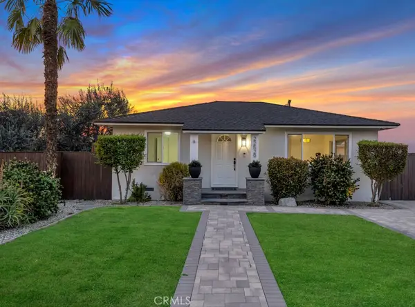 22529 Clarendon, Woodland Hills, CA 91367