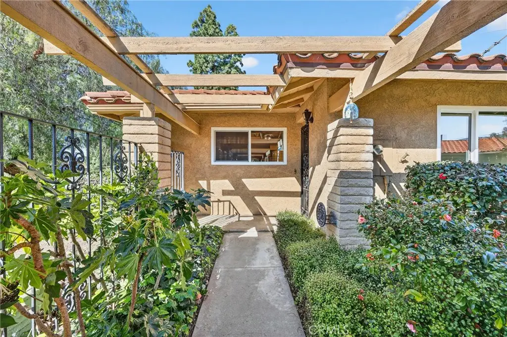 959 W Pine #33, Upland, CA 91786 - #1