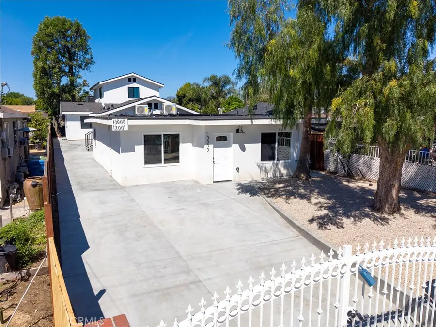13003 Kamloops Street, Pacoima, CA 91331 - #2