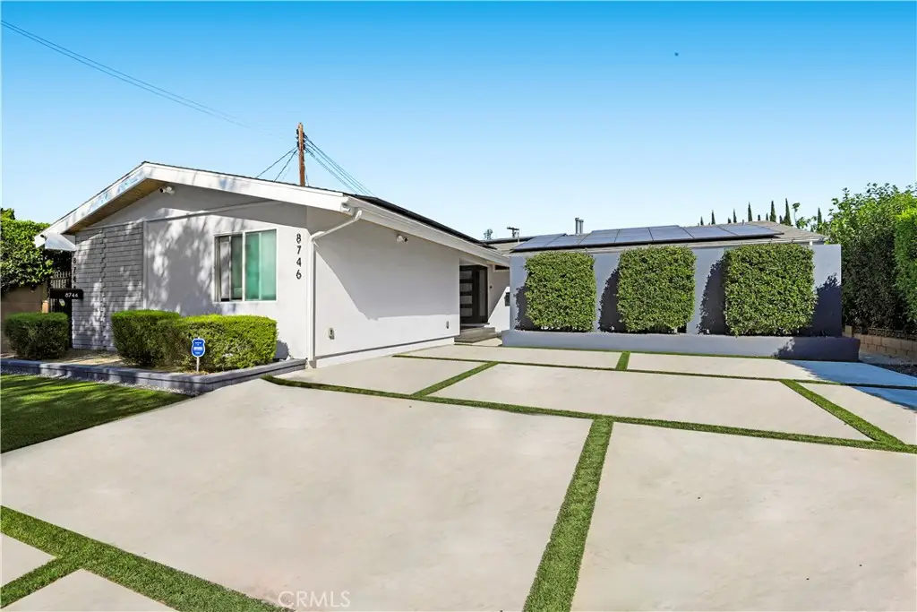 8744 Ruffner Avenue, Northridge, CA 91343 - #1