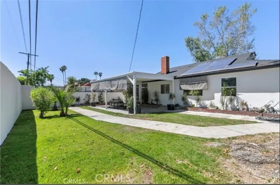 6454 Baird, Reseda, CA 91335 - #2