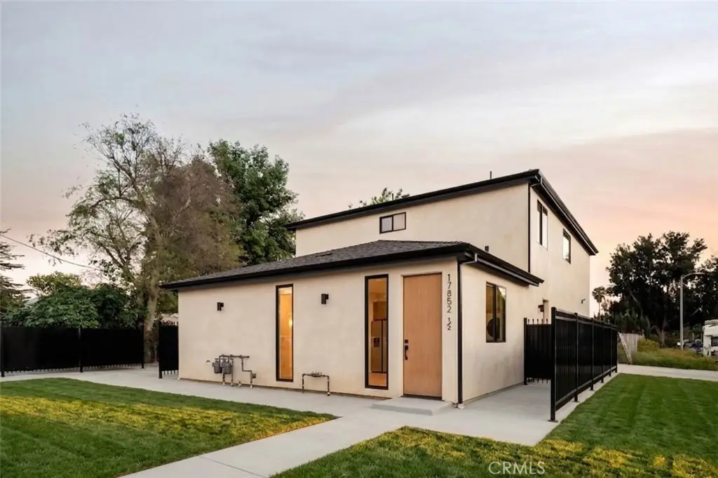 17852 Saticoy Street, Reseda, CA 91335 - #1