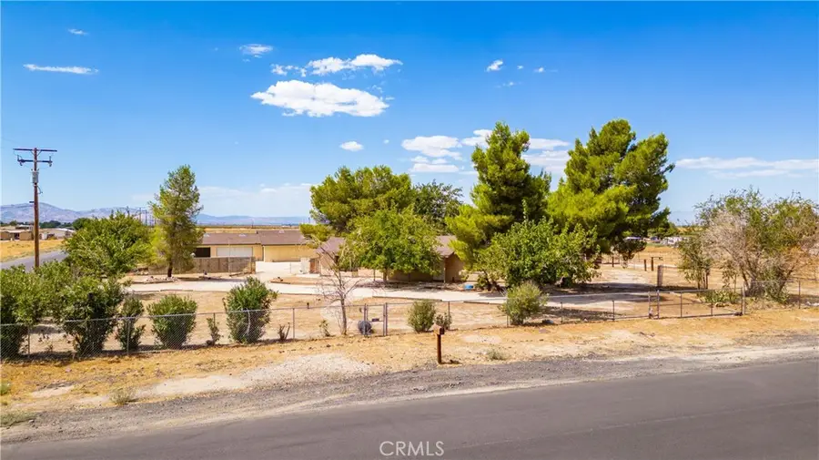 38617 95th Street E, Palmdale, CA 93591 - #2