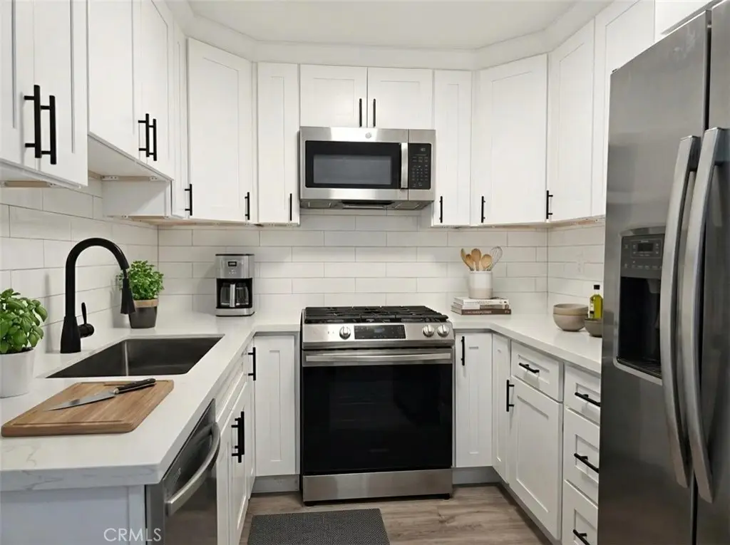 9525 Sylmar Avenue #2, Panorama City, CA 91402 - #1