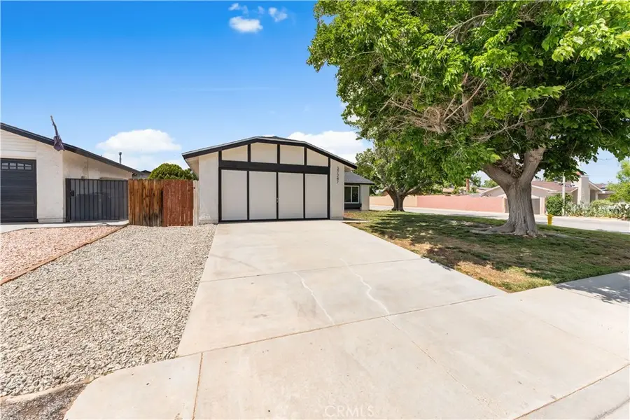 37247 Dalzell, Palmdale, CA 93550 - #2