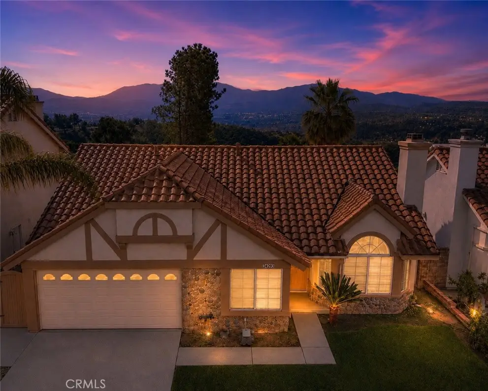 20426 Ermine, Canyon Country, CA 91351 - #1